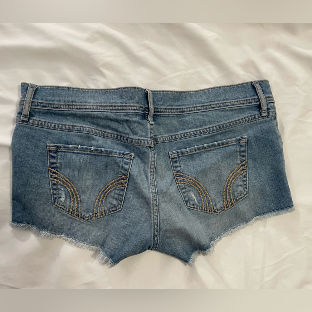 Hollister Jean shorts size 29